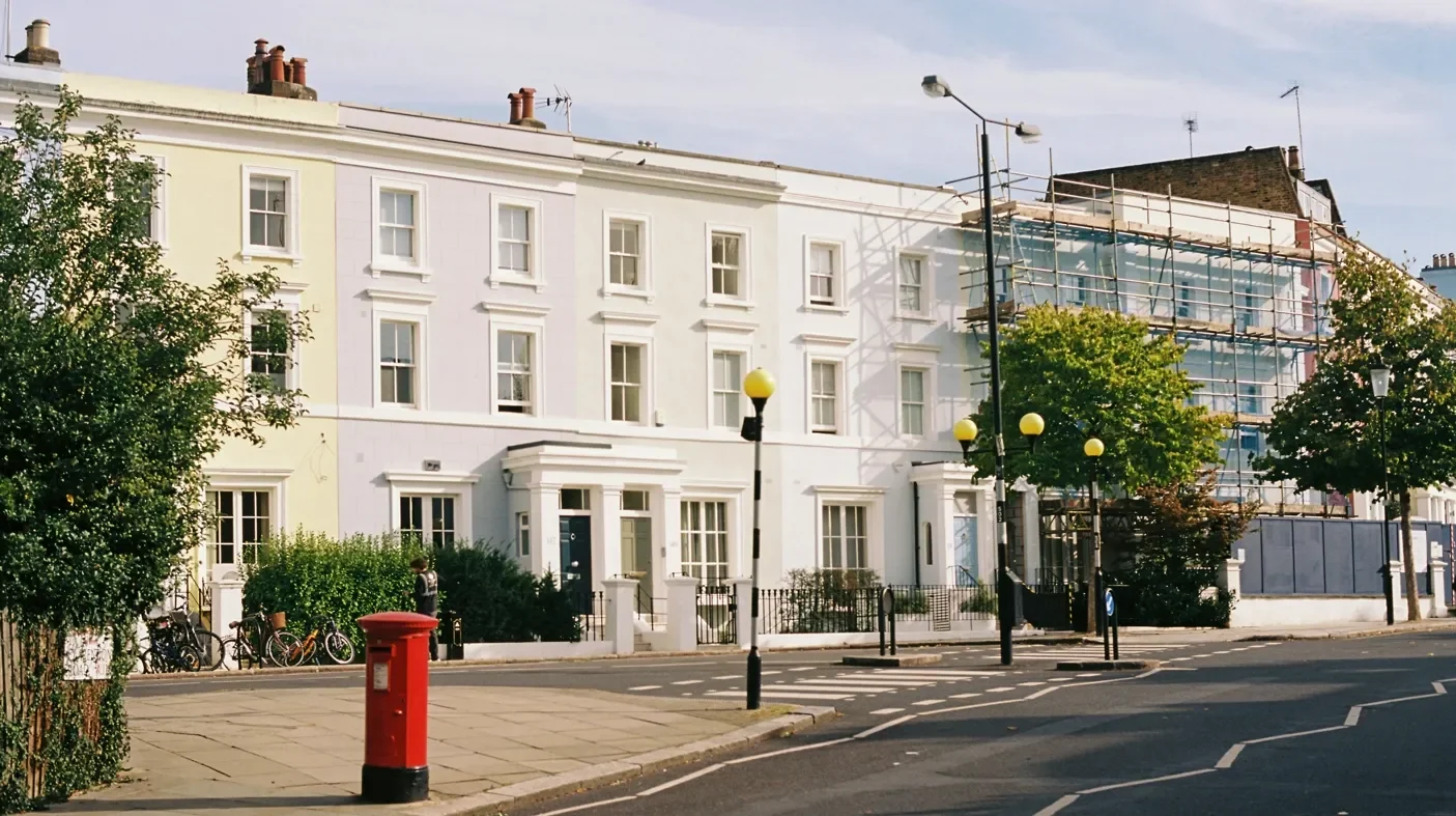 How many houses in the UK are worth over £2m?